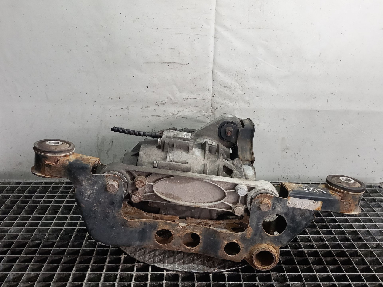 DIJELOVI DIFERENCIJAL VW T5 > 03-09 01475368
