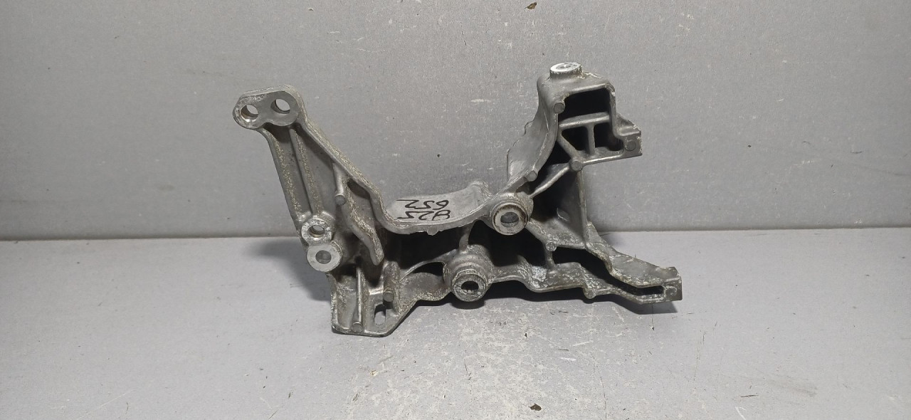 DIJELOVI NOSAC PEUGEOT 308 > 21- 9808696680