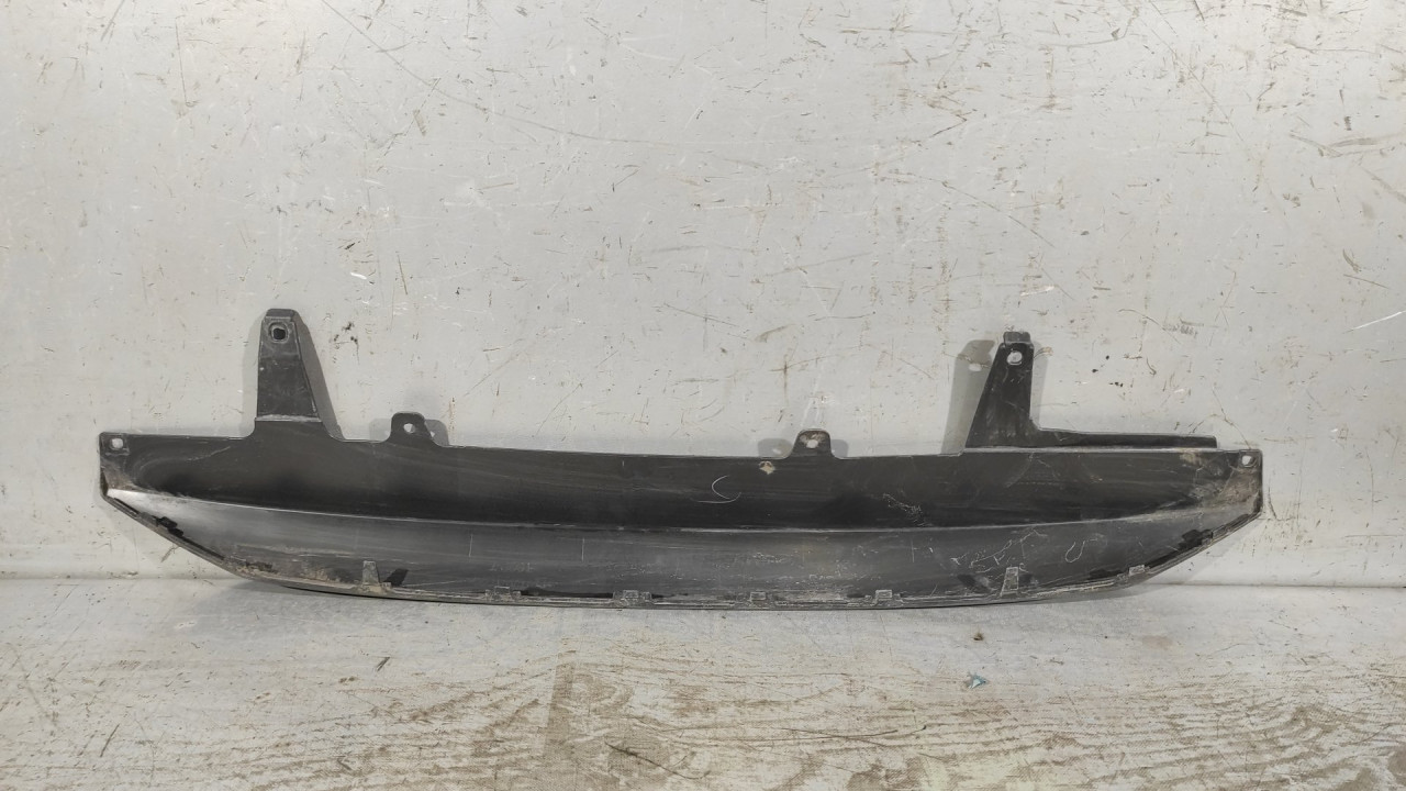 PLASTIKA BRANIKA TOYOTA YARIS > 17-19 52453-0D090