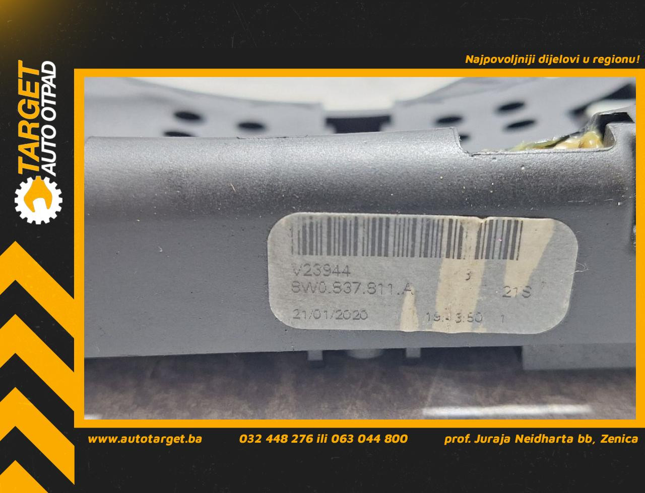 DIJELOVI RUCKA VRATA AUDI A4 (B9) > 19- 3.0 8W0837811A
