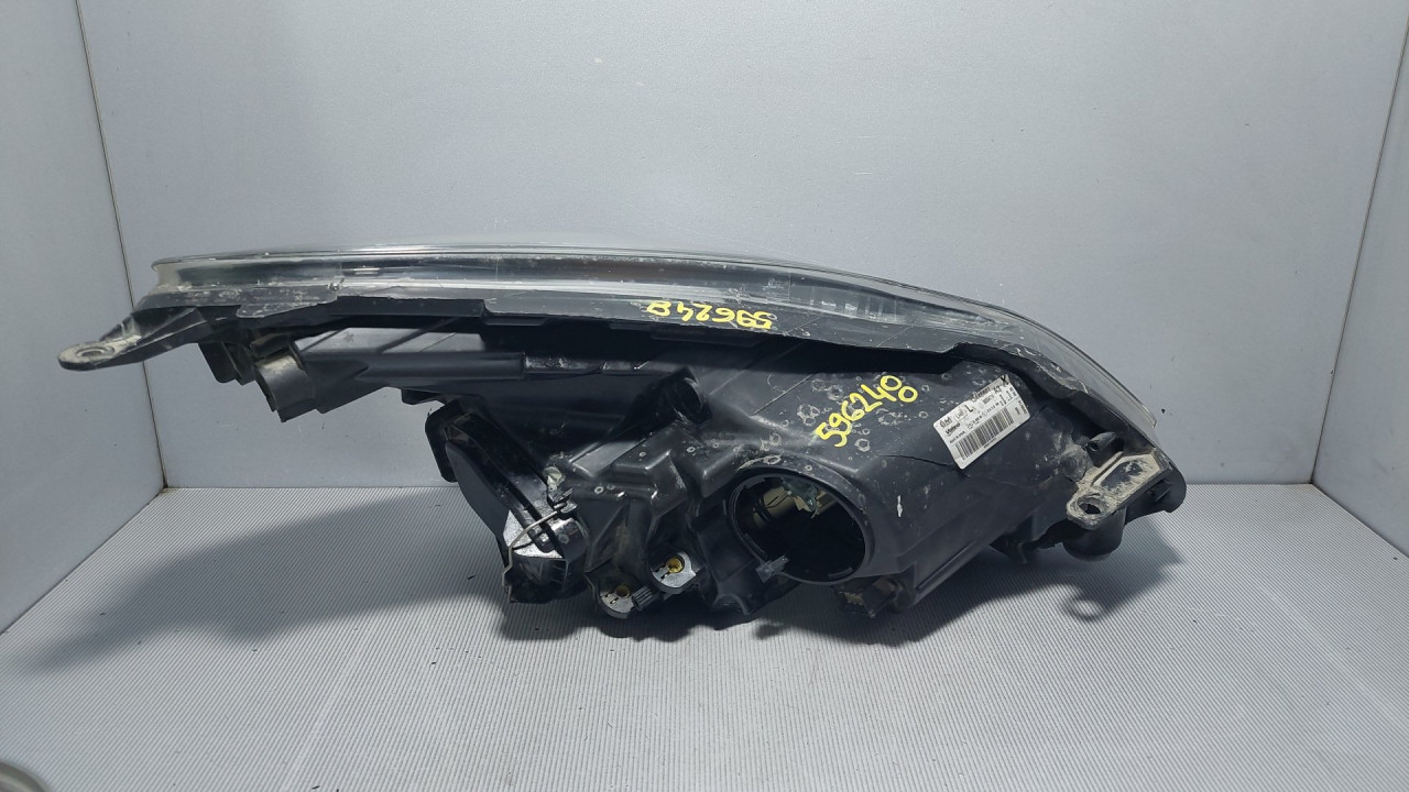 DIJELOVI FAR OPEL CORSA D > 11-14 13446801