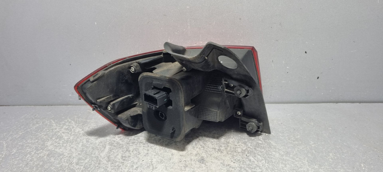 DIJELOVI STOP SVJETLO VW PASSAT B8 > 14- 3G9945312