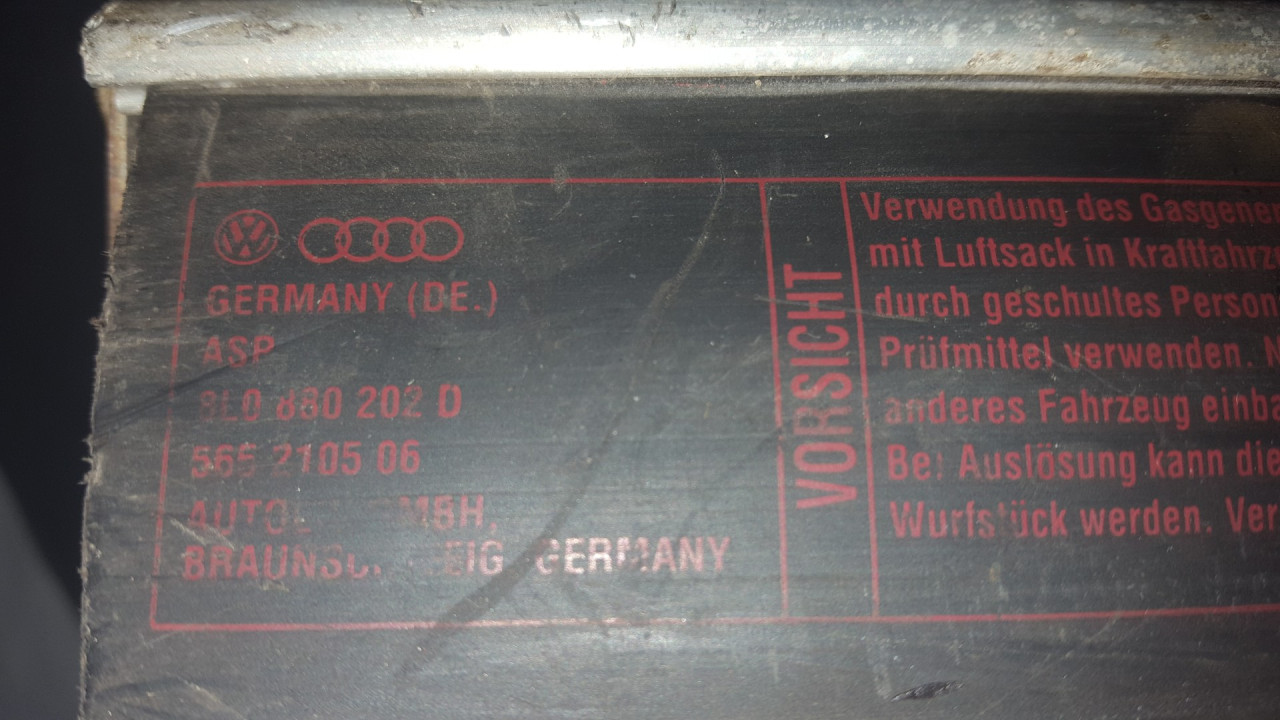 AIRBAG SUVOZACA AUDI A3 > 96-03 8L0880202D VBCL45B1AGV
