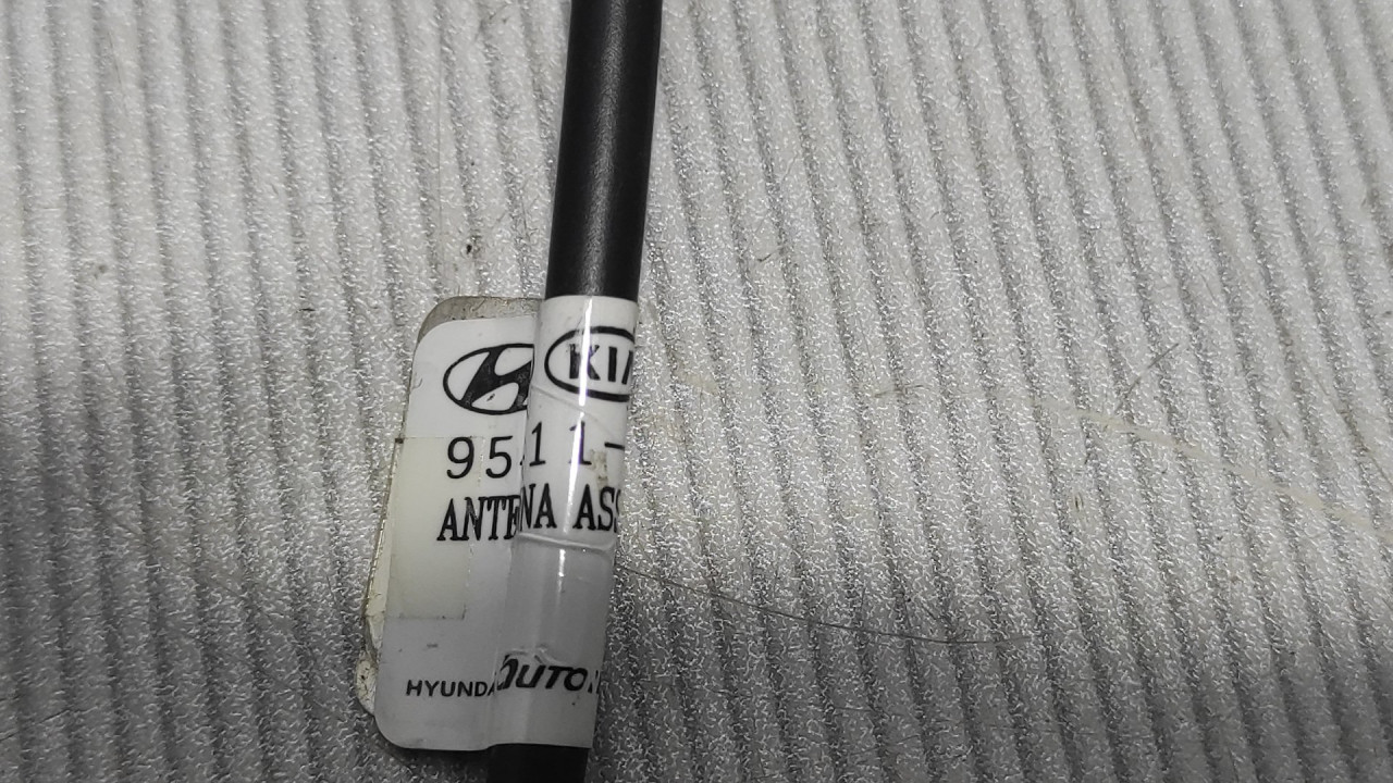 DIJELOVI ANTENA HYUNDAI I30 > 10-12 954112L900