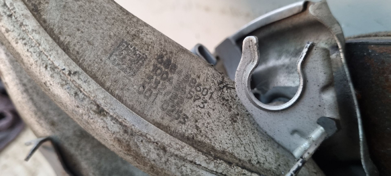 DIJELOVI GLAVCINA BMW SERIJA 5 (G30/G31) > 16-20 688438601