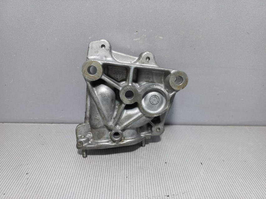 DIJELOVI DEKLO JEEP RENEGADE > 14- 55261582