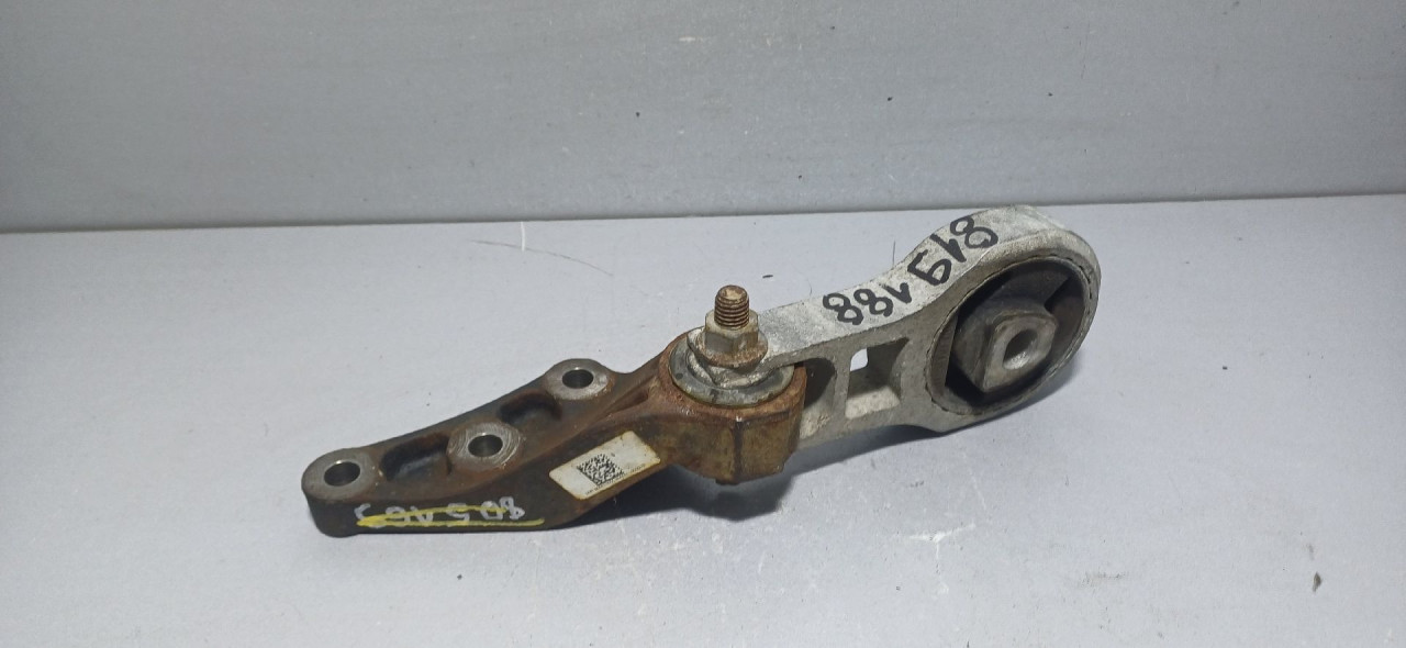 DIJELOVI NOSAC MOTORA FIAT 500L > 12-17