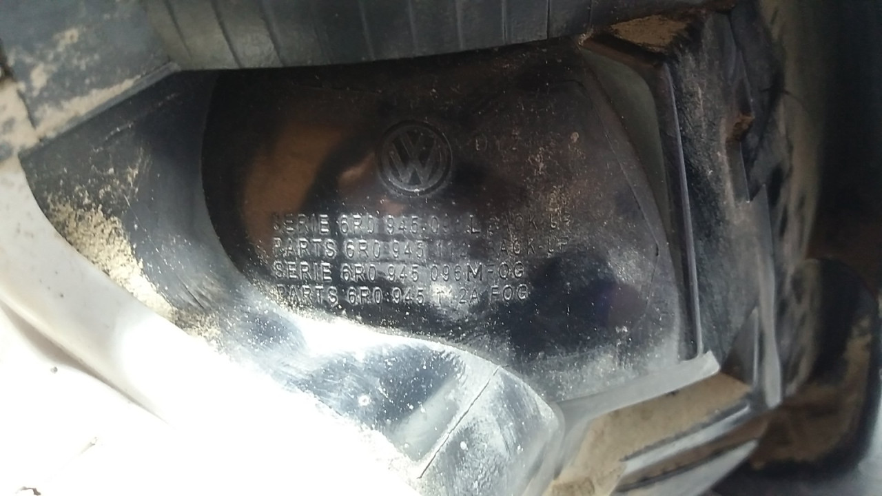DIJELOVI STOP SVJETLO VW POLO > 09-14 6R0945096L