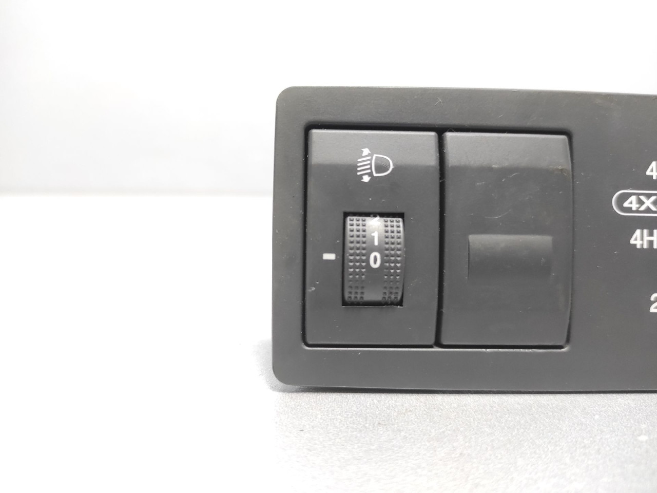 PREKIDACI SVJETLA KIA SORENTO > 02-06 3410017M01