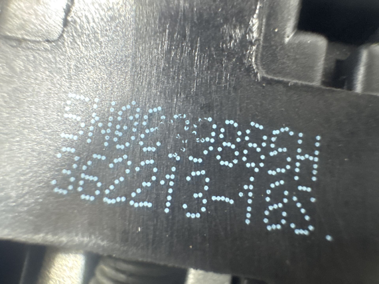 DIJELOVI RUCKA VRATA VW TIGUAN > 11-15 5N0839885H