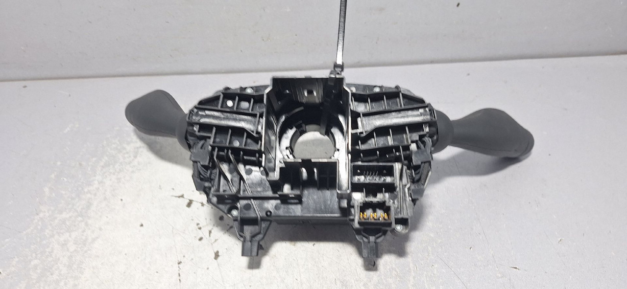 DIJELOVI RUCICE VOLANA VOLVO XC60 > 17-