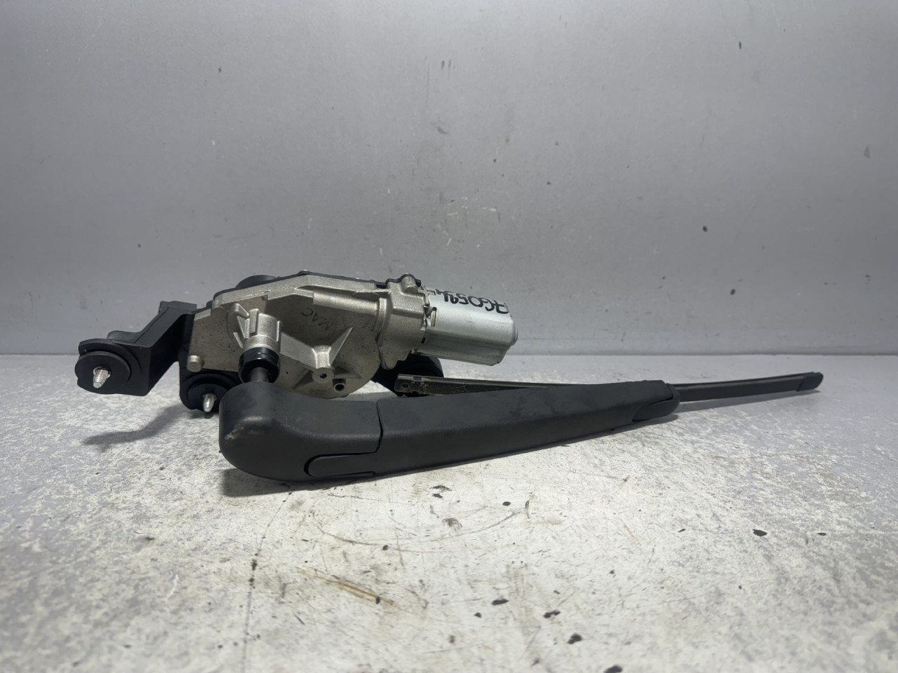 DIJELOVI MOTORIC BRISACA GEPEKA KIA CEED > 18- 98700A2500