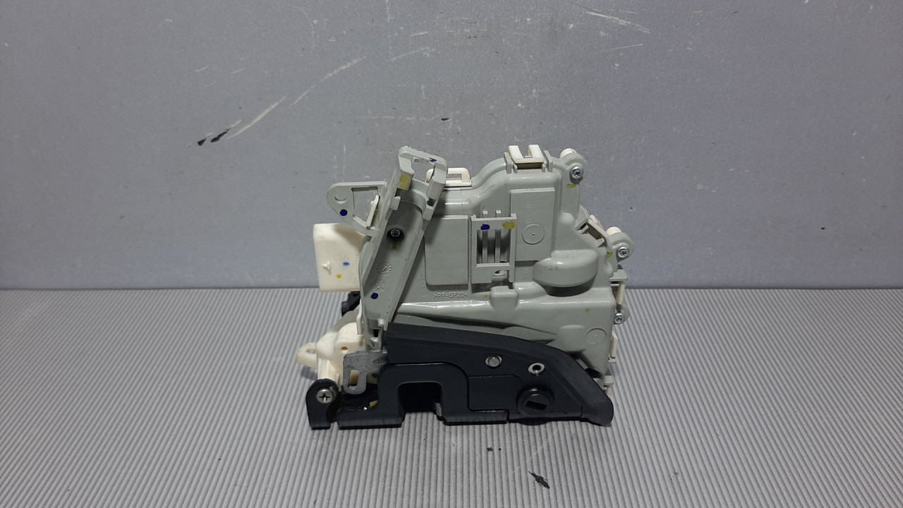 BRAVA VRATA AUDI A4 (B8) > 07-11 8K0839016C