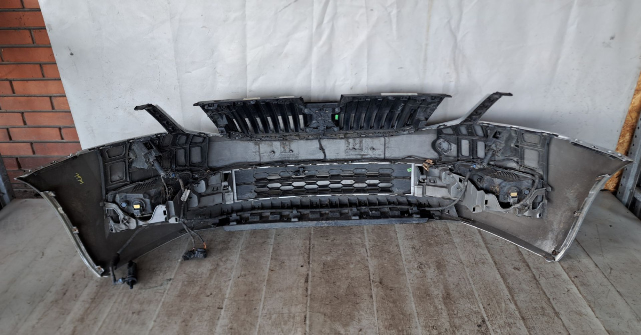 DIJELOVI BRANIK SKODA OCTAVIA > 17-19