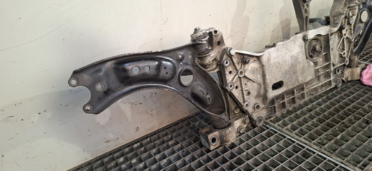 DIJELOVI LAFETA VW GOLF 6 > 08-12 1.6