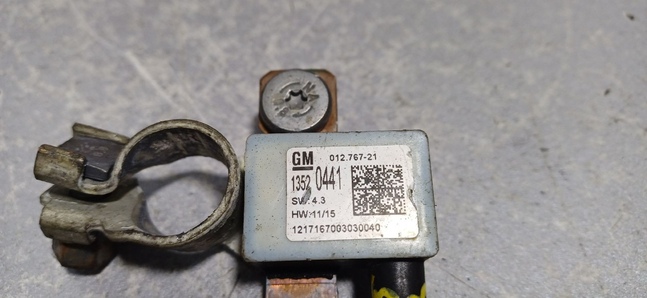 DIJELOVI KLEMA OPEL INSIGNIA > 17-19 13520441