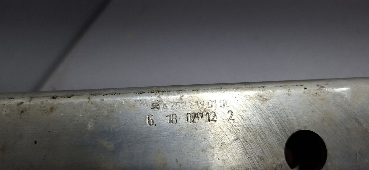 DIJELOVI NOSAC MERCEDES GLC (X253) > 16-22 2.2 A2536190100