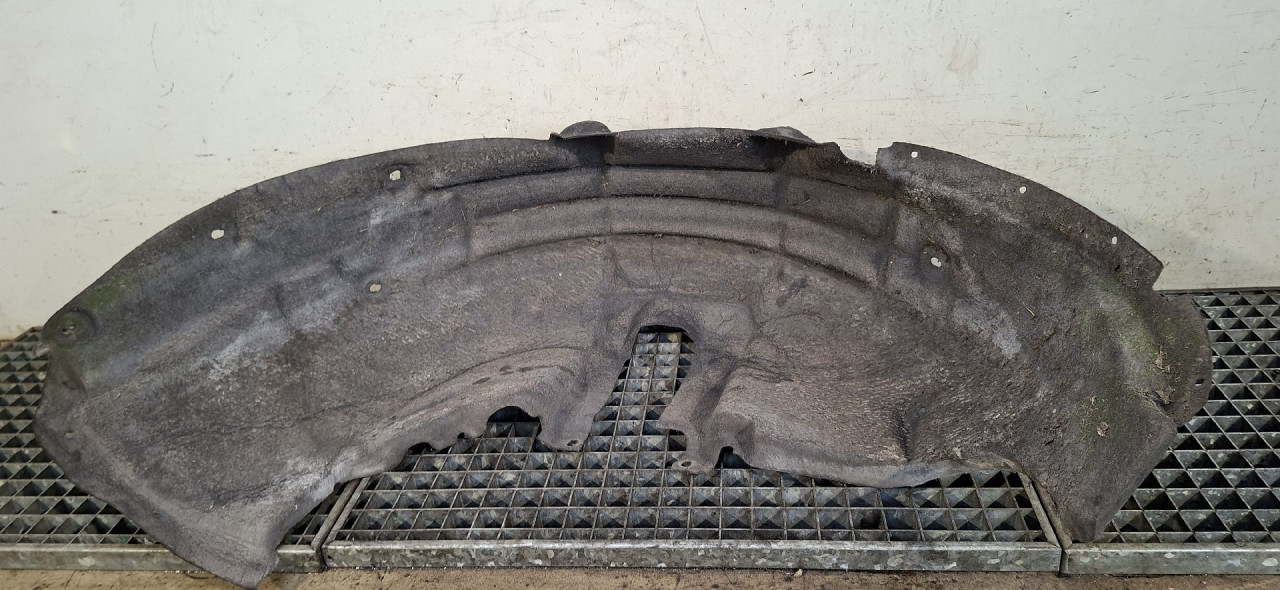 DIJELOVI UNUTRASNJI BLATOBRAN AUDI Q5 > 08-11 2.0 8R0810979