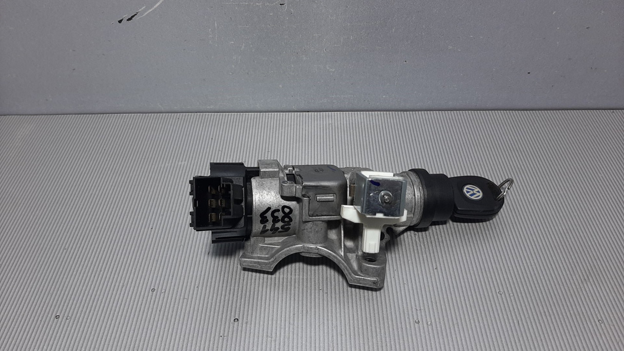 DIJELOVI BRAVA PALJENJA VW POLO > 09-14 6R0905851F