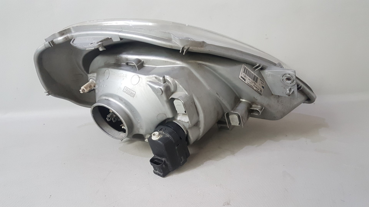 DIJELOVI FAR RENAULT TRAFIC > 00-06 7700311371