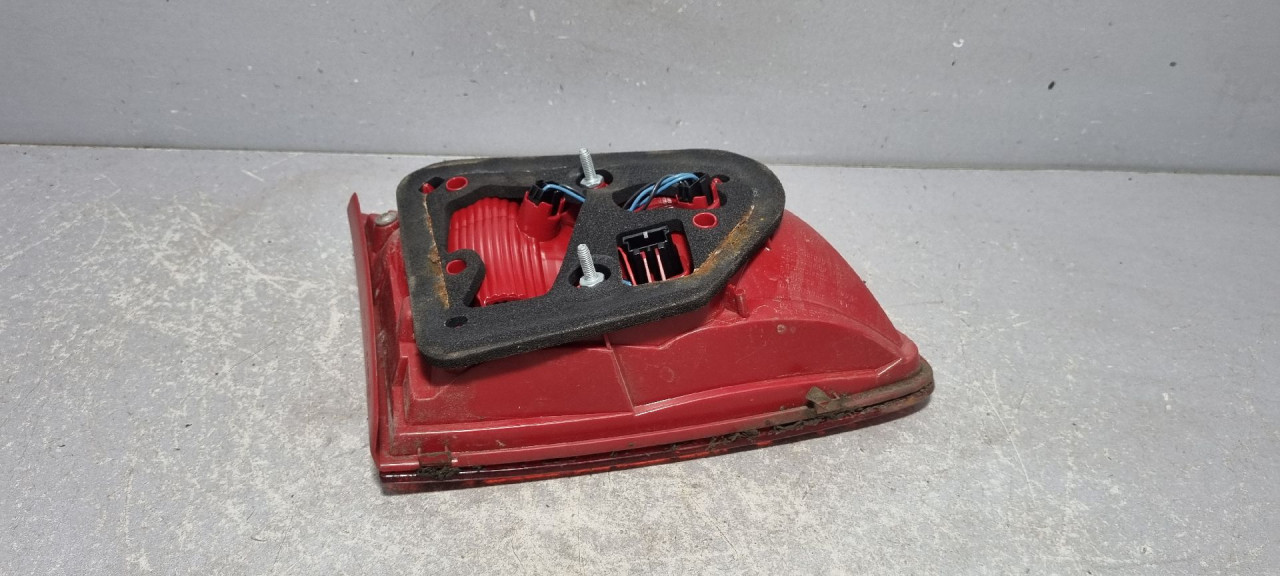 STOP SVJETLO VW PASSAT B7 > 10-14 3AF945094B