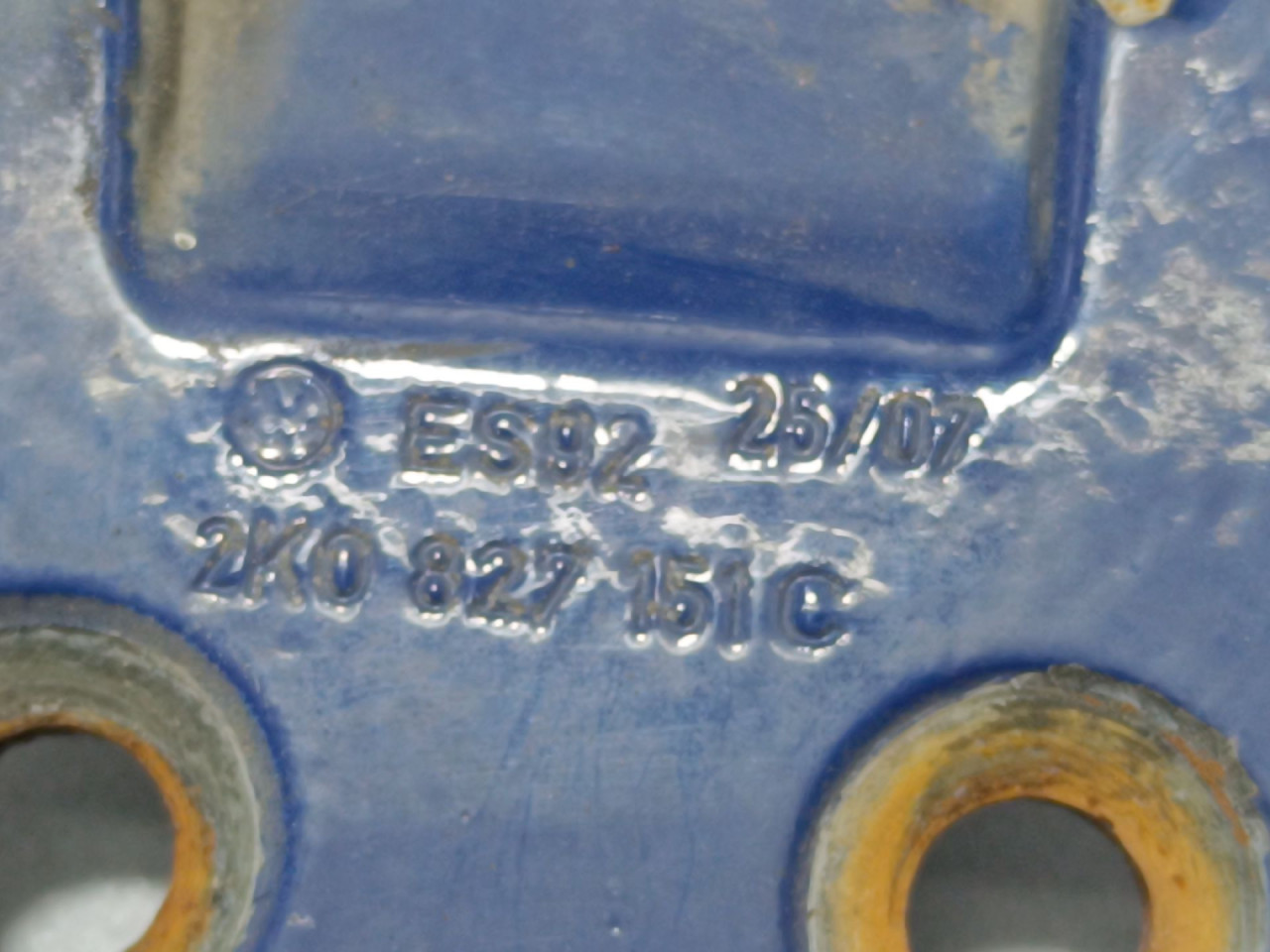 DIJELOVI BAGLAMA VW CADDY > 03-10 2K0827151C