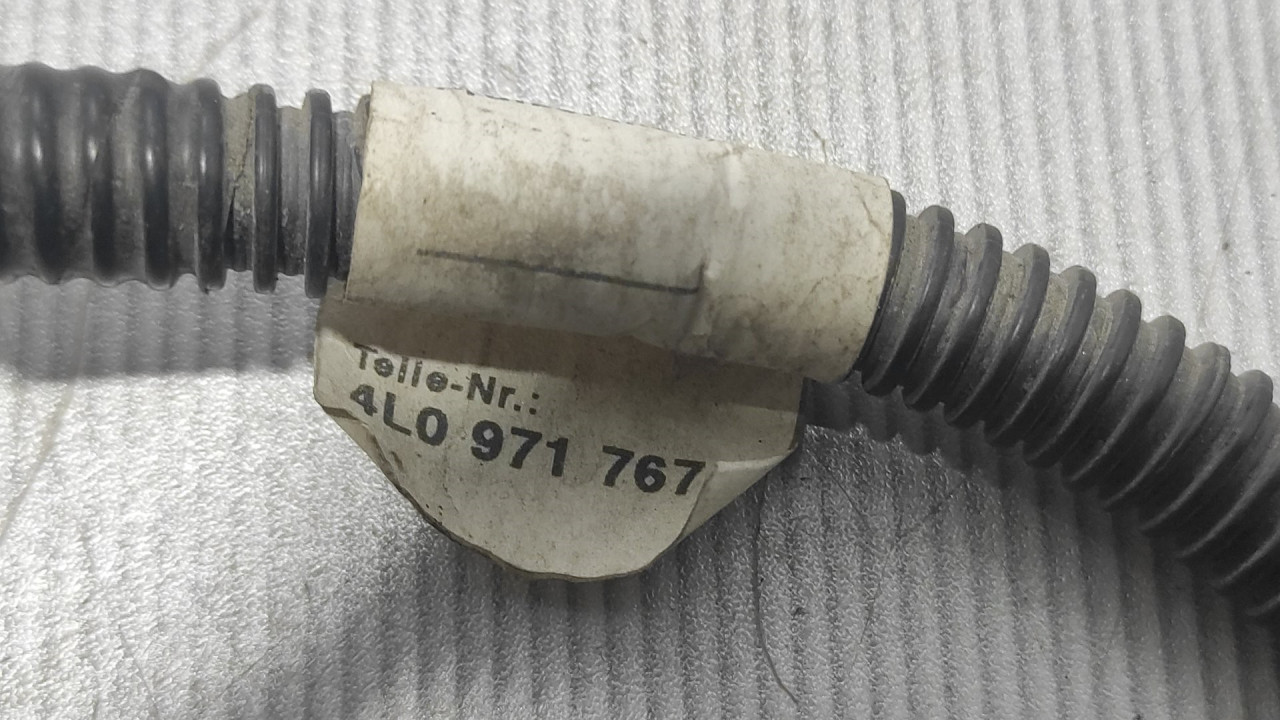 DIJELOVI INSTALACIJA AUDI Q7 > 06-09 4L0971767