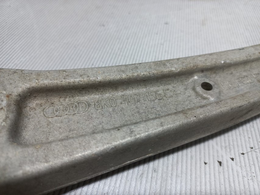 DIJELOVI RAME AUDI A4 (B8) > 12-15 8K0407156C