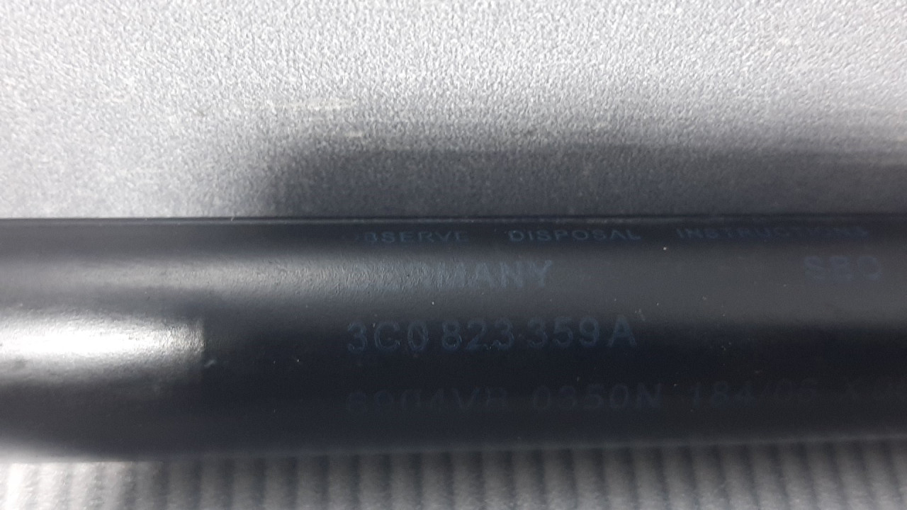 AMORTIZER HAUBE VW PASSAT B6 > 05-10 3C0823359A