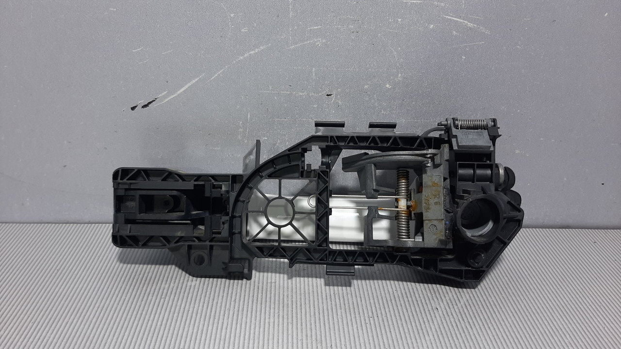 RUCKA VRATA VW PASSAT B7 > 10-14 3C0837886J