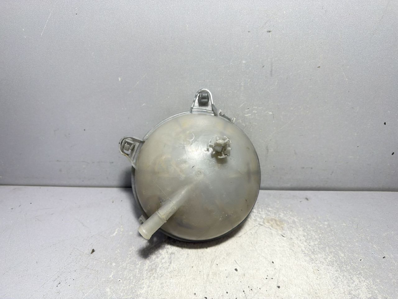 DIJELOVI BOCA VODE VW GOLF 7 FACELIFT > 16-20 5Q0121407G