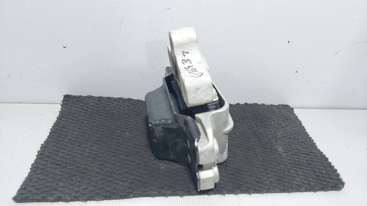 DIJELOVI NOSAC MOTORA VW CADDY > 03-10 1K0199555
