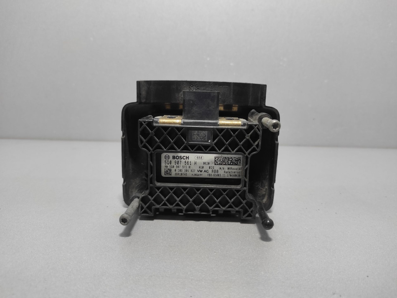 DIJELOVI RADAR SENZOR VW GOLF 7 > 12-16 5Q0907561H