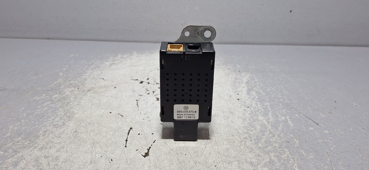 DIJELOVI ELEKTRONIKA MODUL VW GOLF 6 > 08-12 1.6 5M0035570B