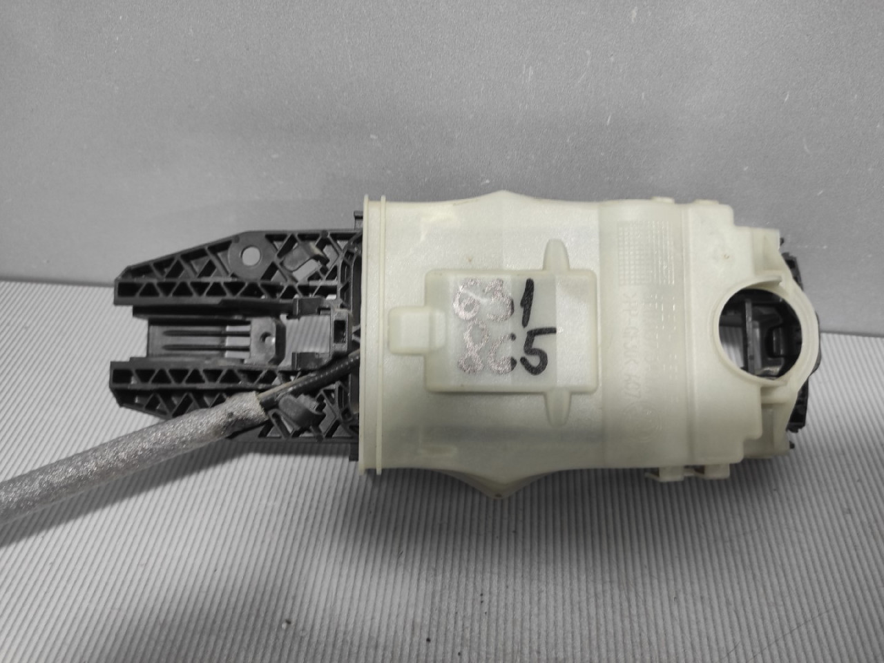 DIJELOVI RUCKA VRATA SKODA FABIA > 14- 5E0837349A
