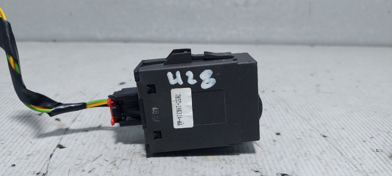DIJELOVI PREKIDAC FORD C-MAX > 07-10 7M5T19K314AA
