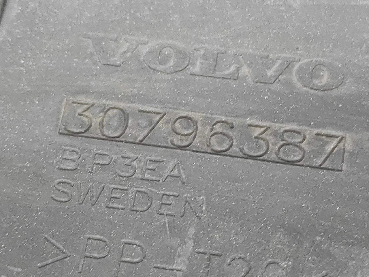 DIJELOVI NOSAC BRANIKA VOLVO V70 > 08-11 30796387