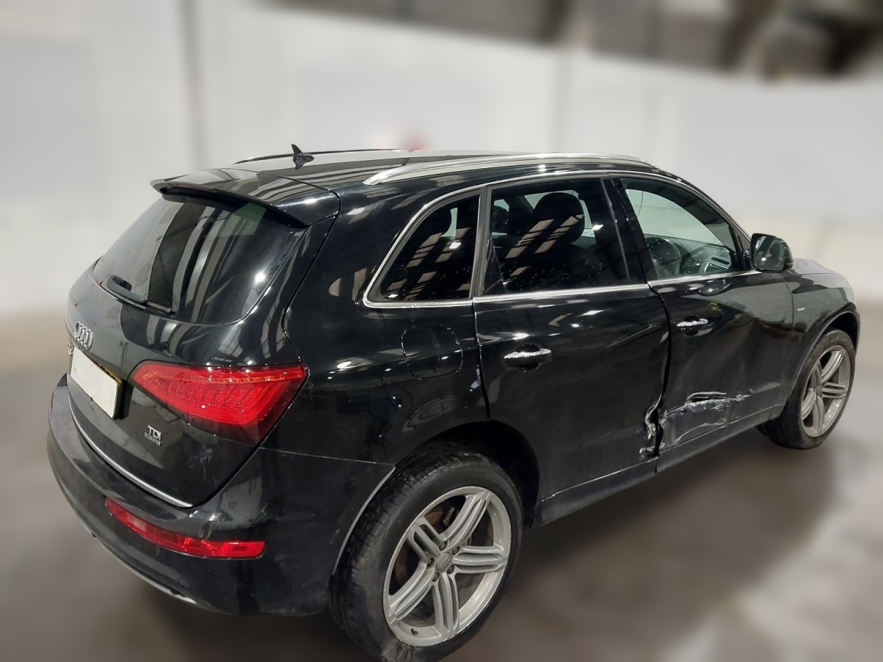 AUDI Q5 2.0 4x4 2015 DSG AUTOMATIK MJENJAC MOTOR CGLC DIJELOVI