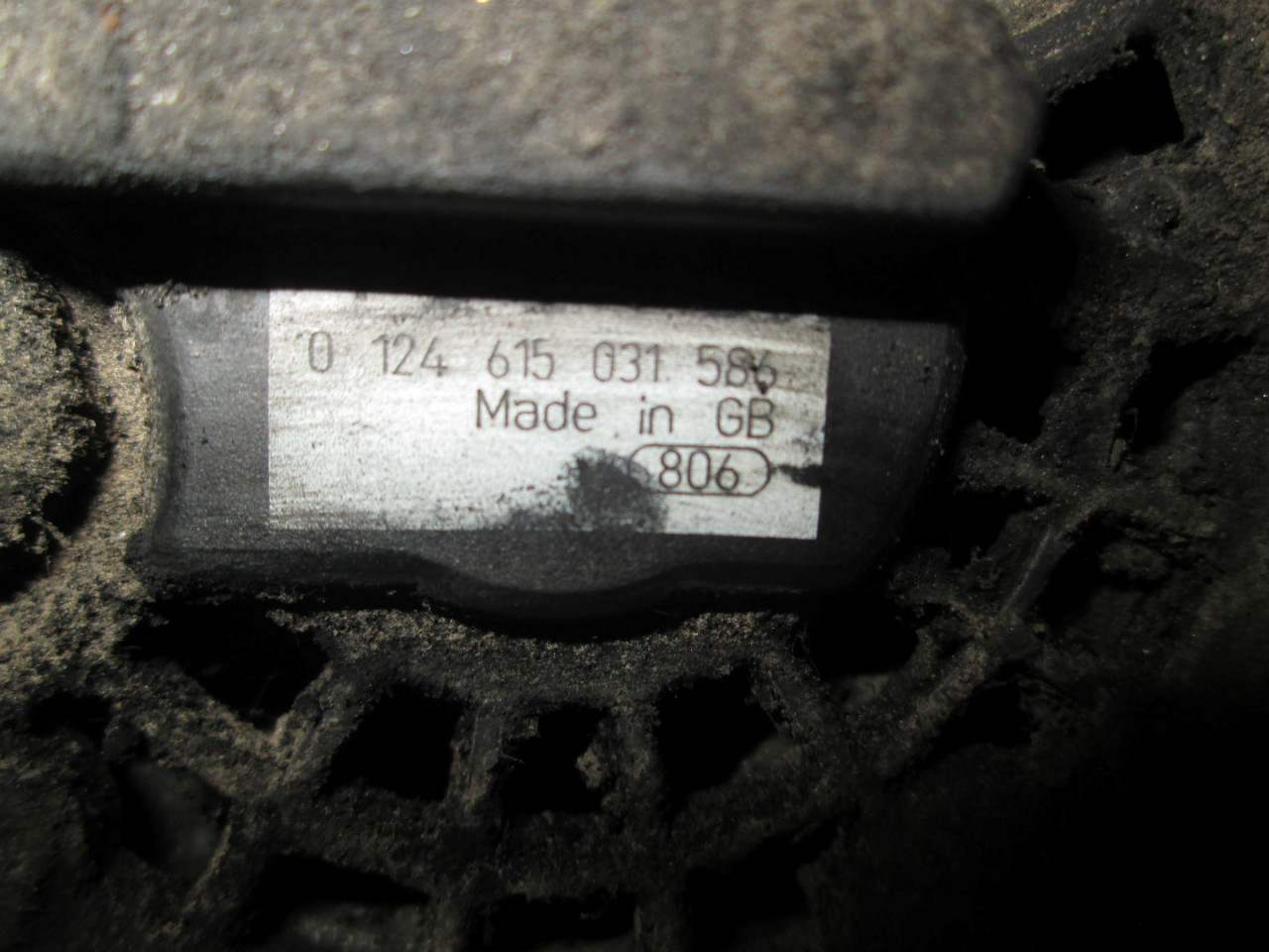 DIJELOVI ALTERNATOR VW TOUAREG > 02-06 0124615031