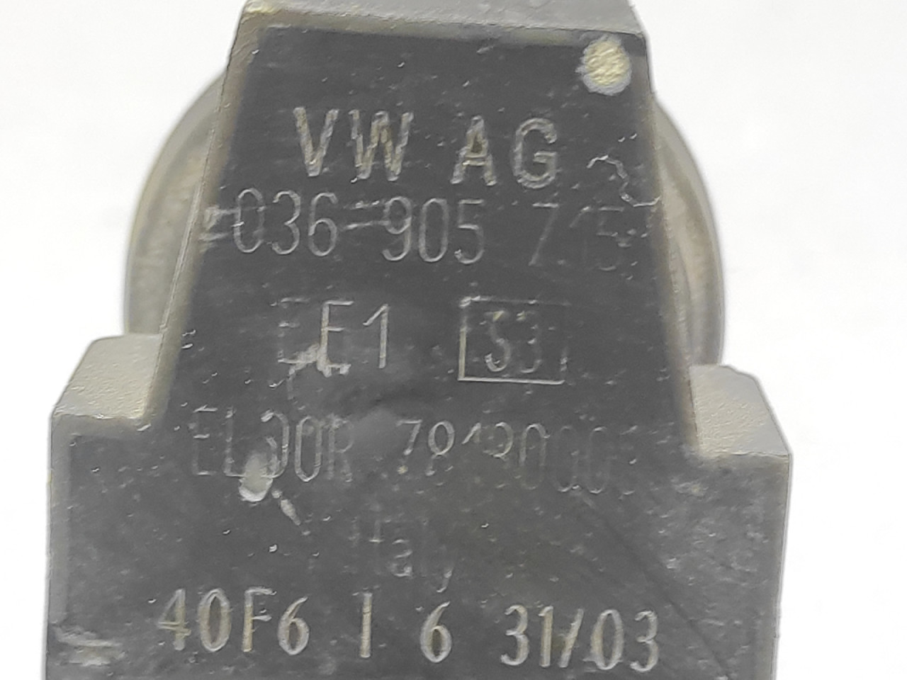 DIJELOVI BOMBINA VW PASSAT B7 > 10-14 036905715