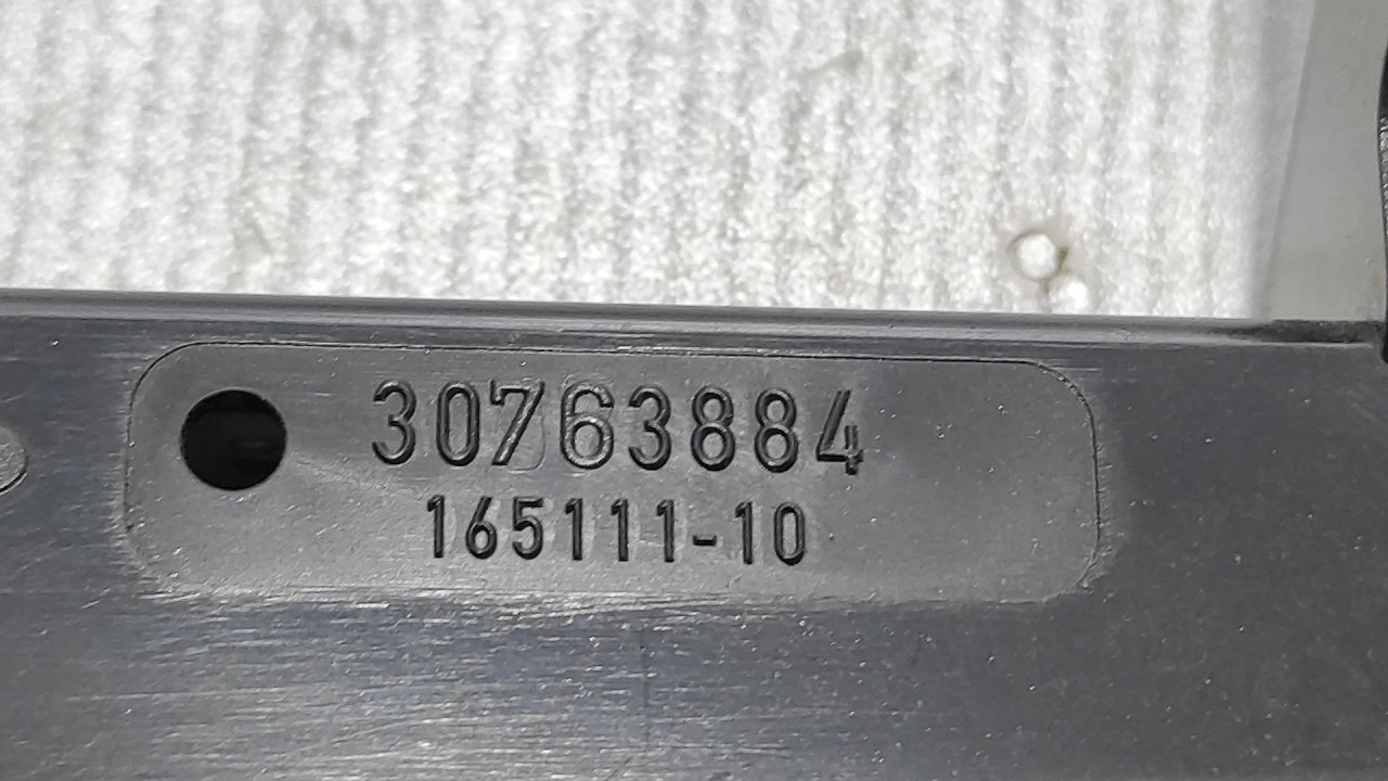 TRECE STOP SVJETLO VOLVO V70 > 08-11 30763884