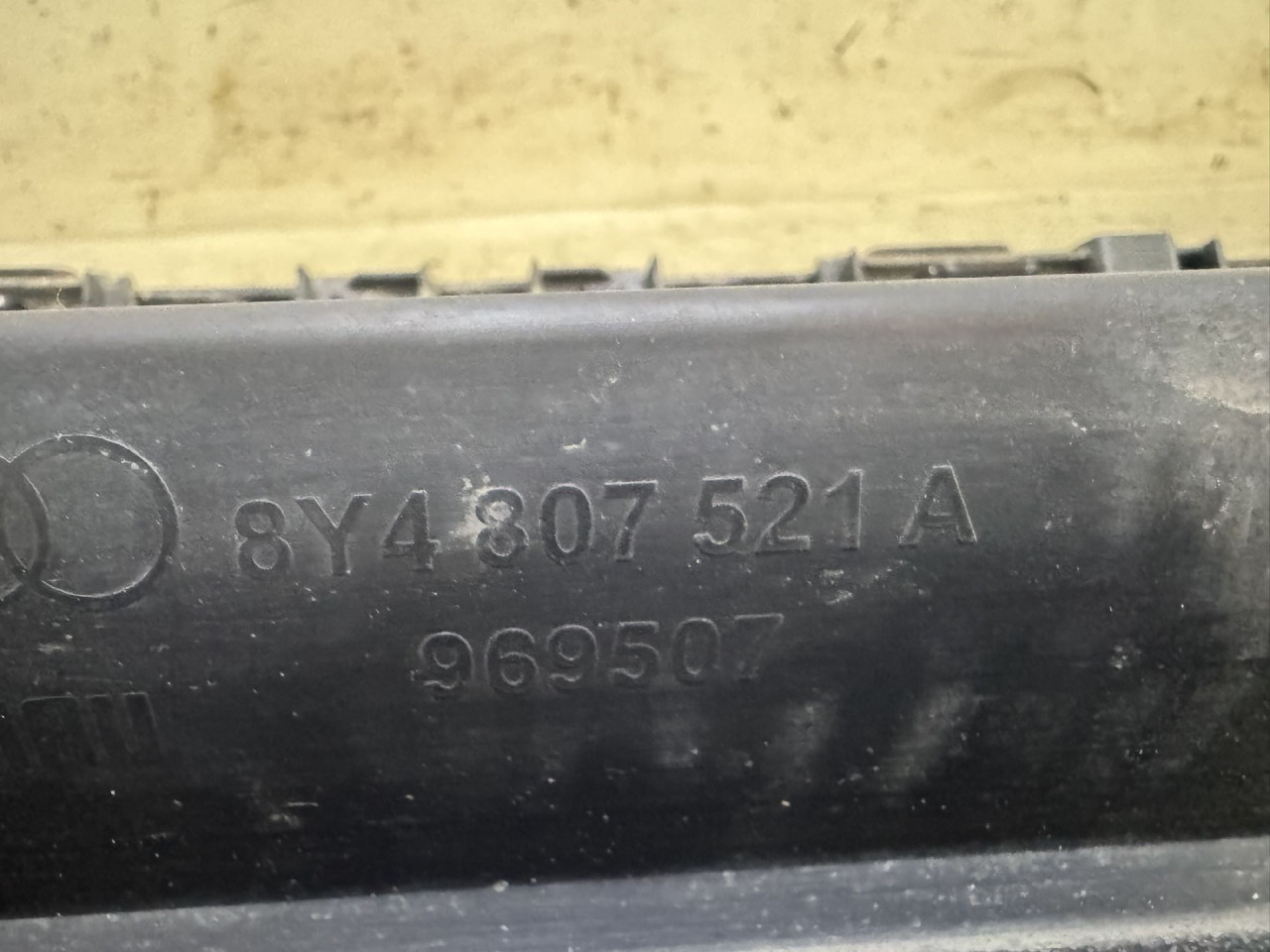 DIJELOVI SPOJLER AUDI A3 (8Y) > 20 -  8Y4807521A