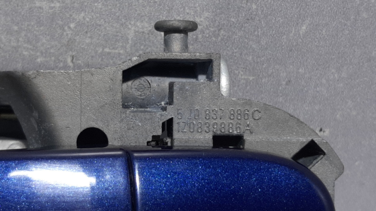 RUCKA VRATA SKODA FABIA > 07-10 1Z0839886A