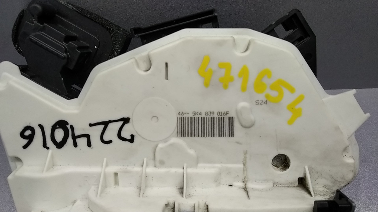 DIJELOVI BRAVA VRATA VW POLO > 05-09 5K4839016F