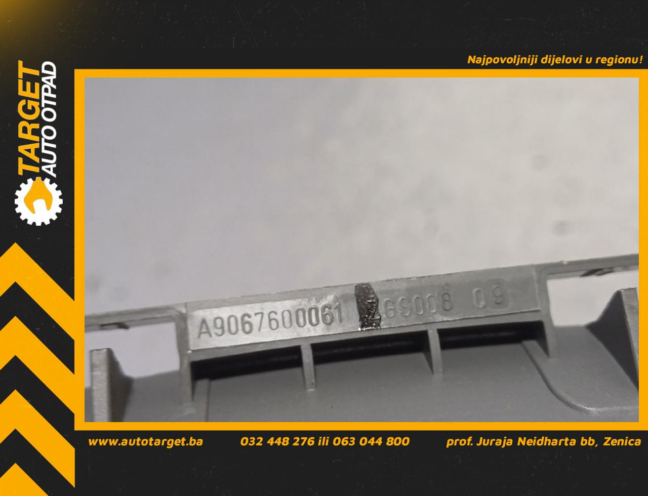 UNUTRASNJA RUCKA VRATA VW CRAFTER > 11-16 A9067600061