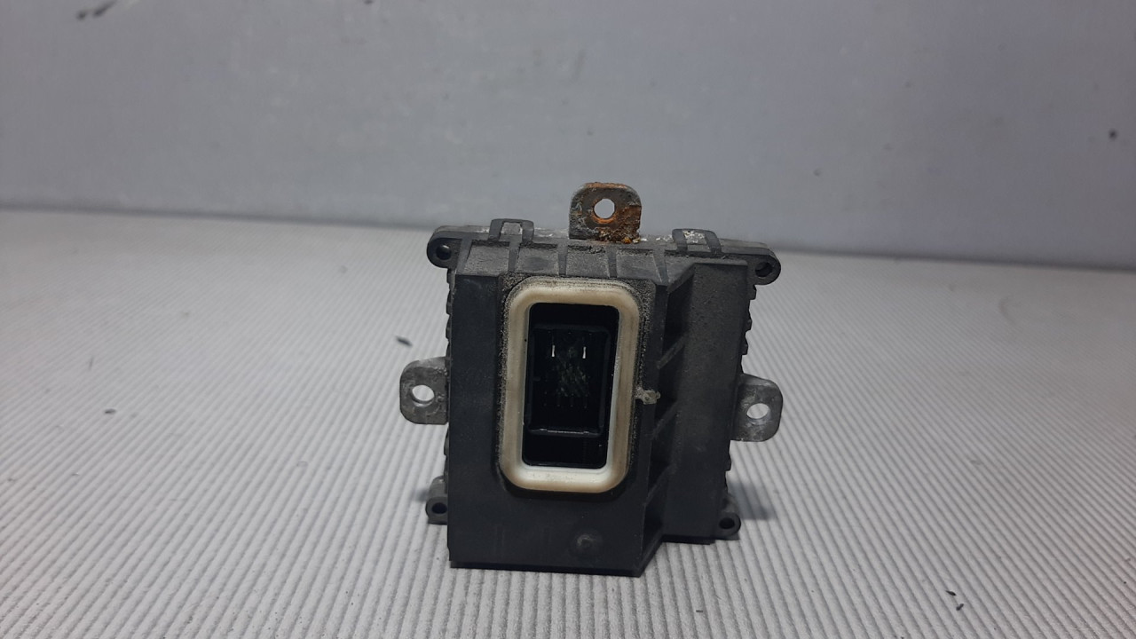 DIJELOVI BALAST FARA VOLVO S80 > 06-10 037199074
