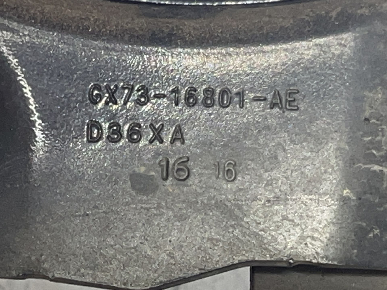 SKARE OD HAUBE JAGUAR XE (X760) > 15 -  GX7316801