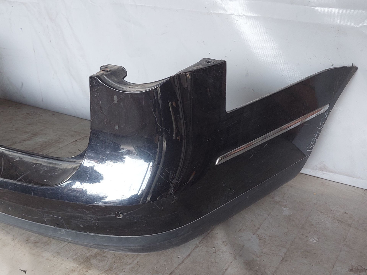 DIJELOVI BRANIK VW PASSAT B6 > 05-10 3C9807421
