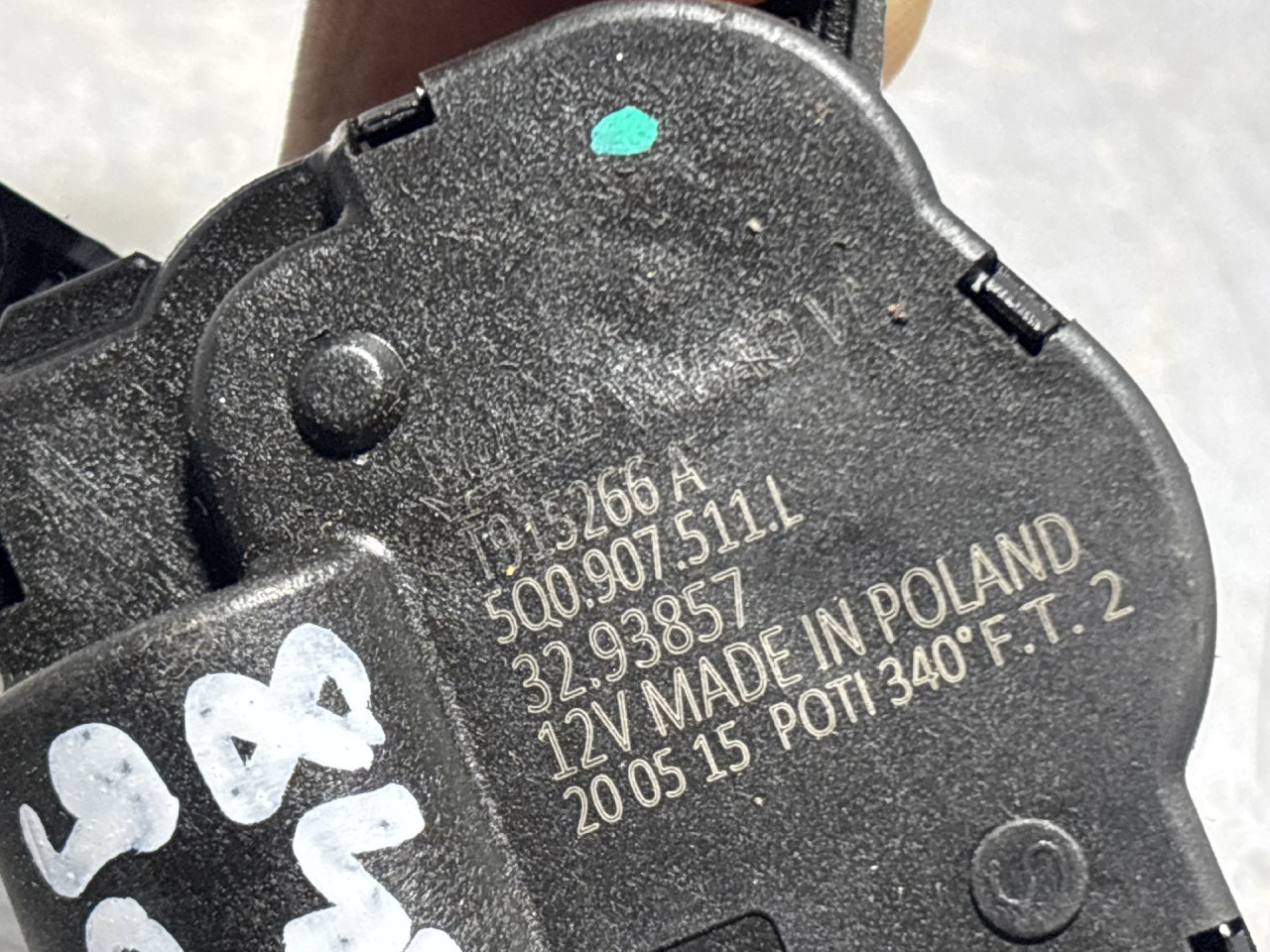 DIJELOVI MOTORIC KLAPNE VW TIGUAN > 11-15 5Q0907511L