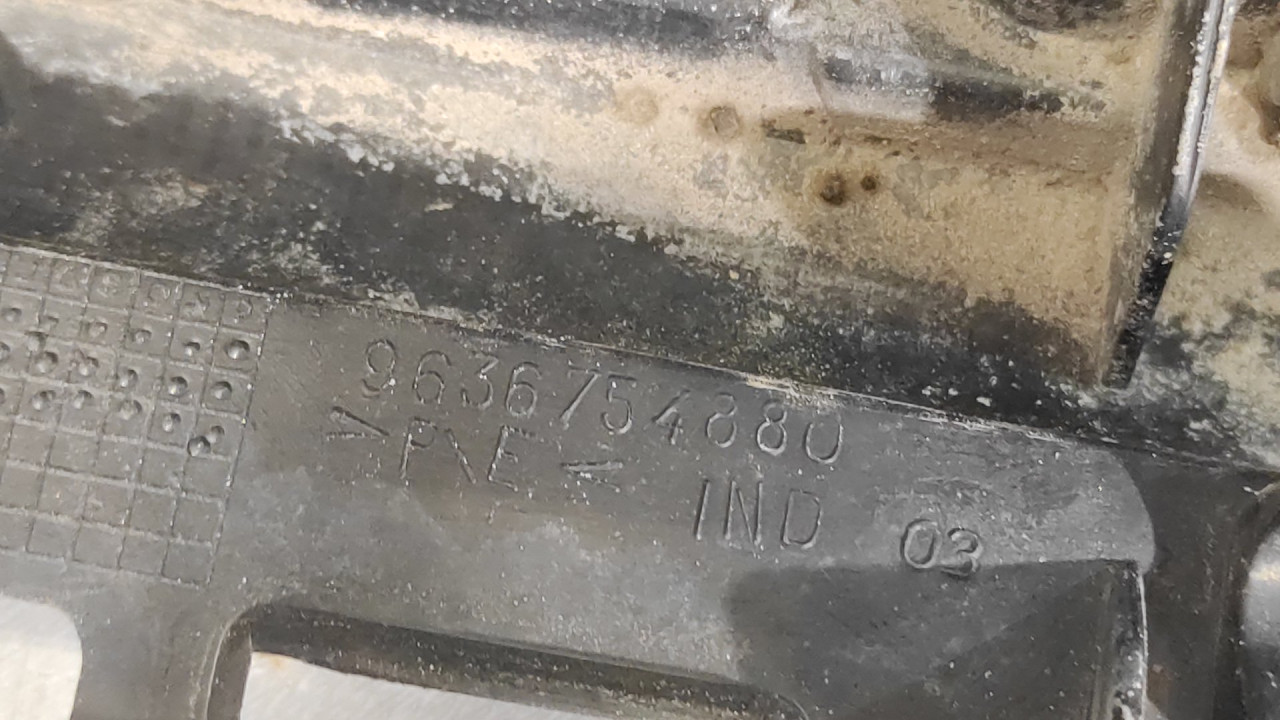 POTPORA ZADNJEG BRANIKA CITROEN C5 > 01-04 9636754880